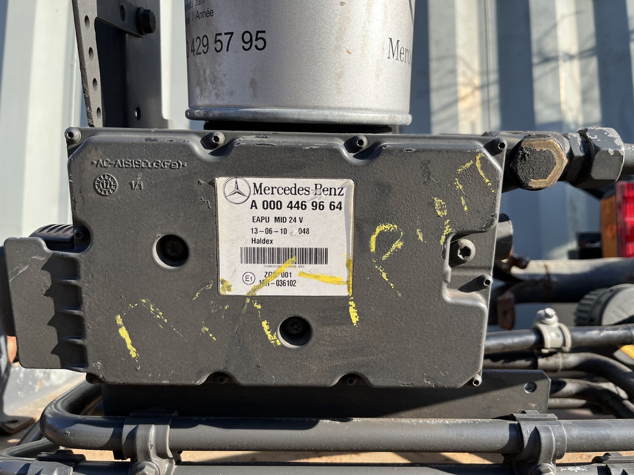 Phụ tùng phanh cho Xe tải ECTS.ELECTRONIC AIR PROCESSING UNIT, EAPU ACTROS MP4: hình 9