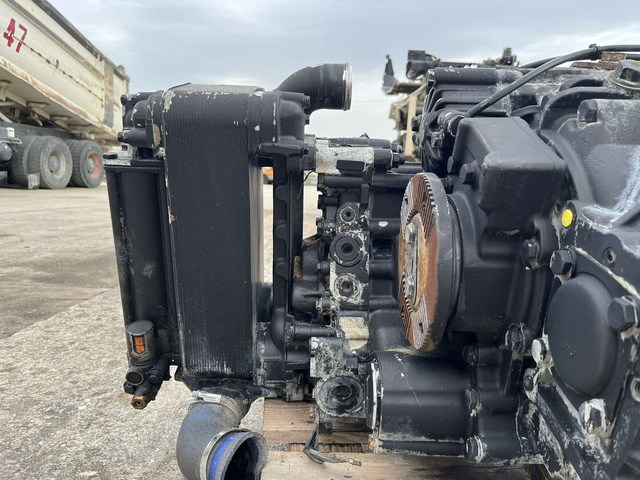 GEARBOX ZF 16S1921TD INTARDER MAN TGA - Hộp số và các bộ phận cho Xe tải: hình 3 GEARBOX ZF 16S1921TD INTARDER MAN TGA - Hộp số và các bộ phận cho Xe tải: hình 3