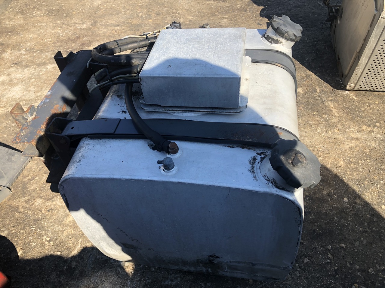 Bình nhiên liệu cho Xe tải MERCEDES-BENZ,MAN ACTROS MP4,TGA,TGX: hình 18