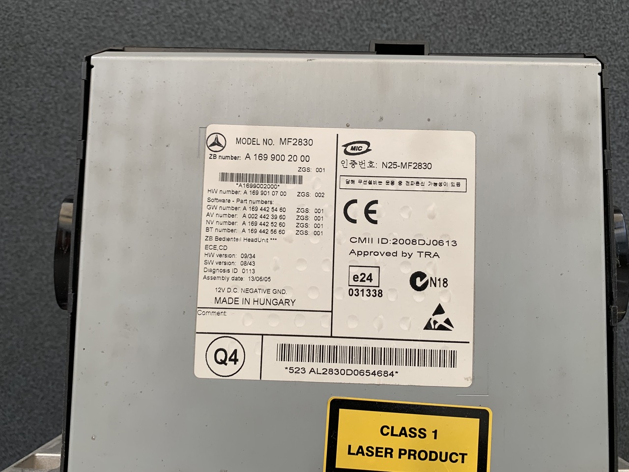 RADIO CD MERCEDES SPRINTER 906 MF2830 - Hệ thống định vị cho Xe tải nhỏ: hình 2 RADIO CD MERCEDES SPRINTER 906 MF2830 - Hệ thống định vị cho Xe tải nhỏ: hình 2