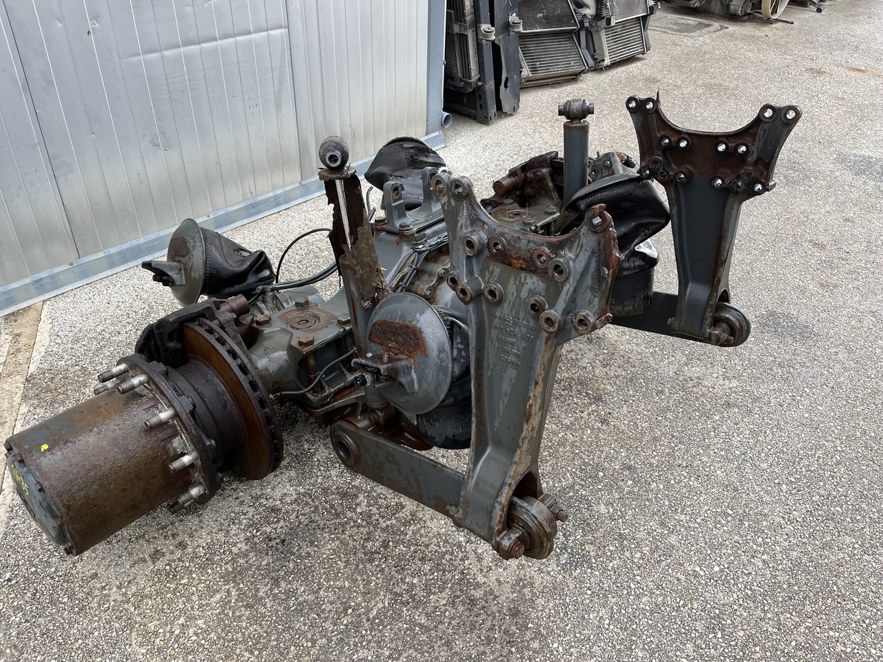 REAR AXLE WITH DIFFERENTIAL GEAR ,RATIO 29:24 - Bộ vi sai cho Xe tải: hình 3 REAR AXLE WITH DIFFERENTIAL GEAR ,RATIO 29:24 - Bộ vi sai cho Xe tải: hình 3