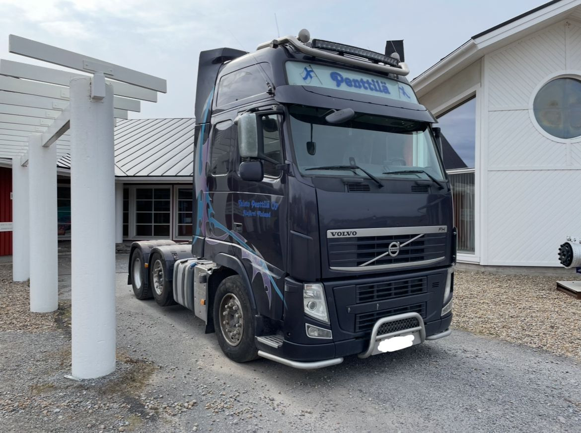 Volvo FH13 480 - Xe đầu kéo: hình 3 Volvo FH13 480 - Xe đầu kéo: hình 3