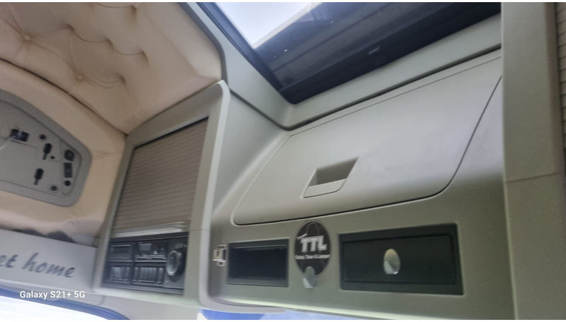 Xe đầu kéo Volvo FH750: hình 17 Xe đầu kéo Volvo FH750: hình 17