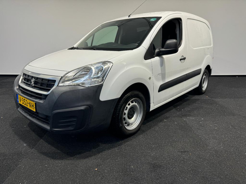 Peugeot Partner Partner L1H1. 1.6 HDi 75 Apk 2026. Airco - Xe van nhỏ gọn: hình 2 Peugeot Partner Partner L1H1. 1.6 HDi 75 Apk 2026. Airco - Xe van nhỏ gọn: hình 2