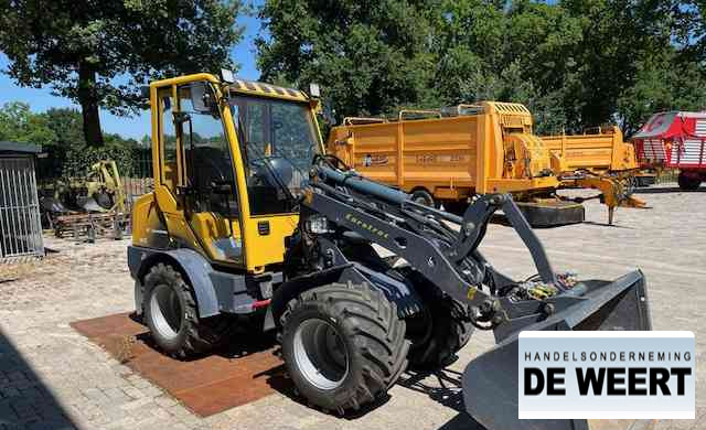 Eurotrac W12F , W 12 F , w12f - Máy xúc lật bánh lốp: hình 4 Eurotrac W12F , W 12 F , w12f - Máy xúc lật bánh lốp: hình 4