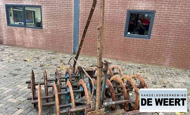 Lemken variopack 80 , vorenpakker voor 4 of 5 schaar - Con lăn ruộng: hình 5 Lemken variopack 80 , vorenpakker voor 4 of 5 schaar - Con lăn ruộng: hình 5