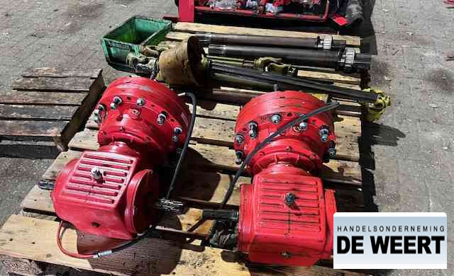 Trioliet tandwielkast , haakse aandrijving , trioliet mengwagen - Hộp số cho Máy móc nông nghiệp: hình 1 Trioliet tandwielkast , haakse aandrijving , trioliet mengwagen - Hộp số cho Máy móc nông nghiệp: hình 1