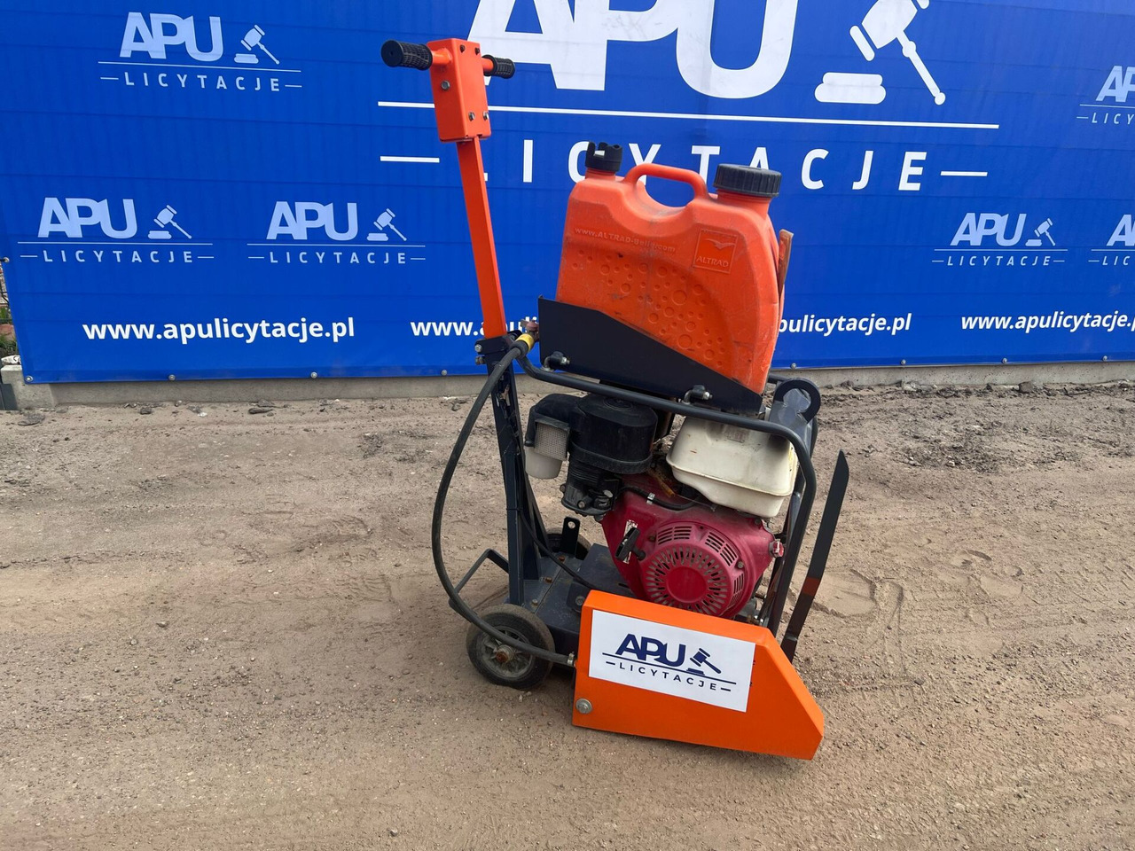 BELLE CSXA01 - Trang thiết bị xây dựng: hình 2 BELLE CSXA01 - Trang thiết bị xây dựng: hình 2