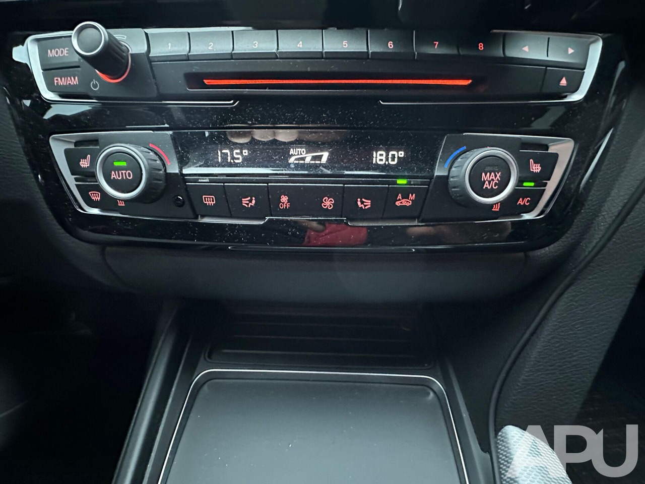 BMW 330i F30 M-PAKIET PERFORMANCE - Xe hơi: hình 2 BMW 330i F30 M-PAKIET PERFORMANCE - Xe hơi: hình 2