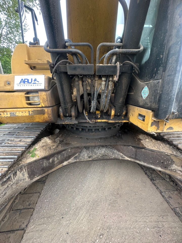 Caterpillar 320D - Máy xúc bánh xích: hình 5 Caterpillar 320D - Máy xúc bánh xích: hình 5