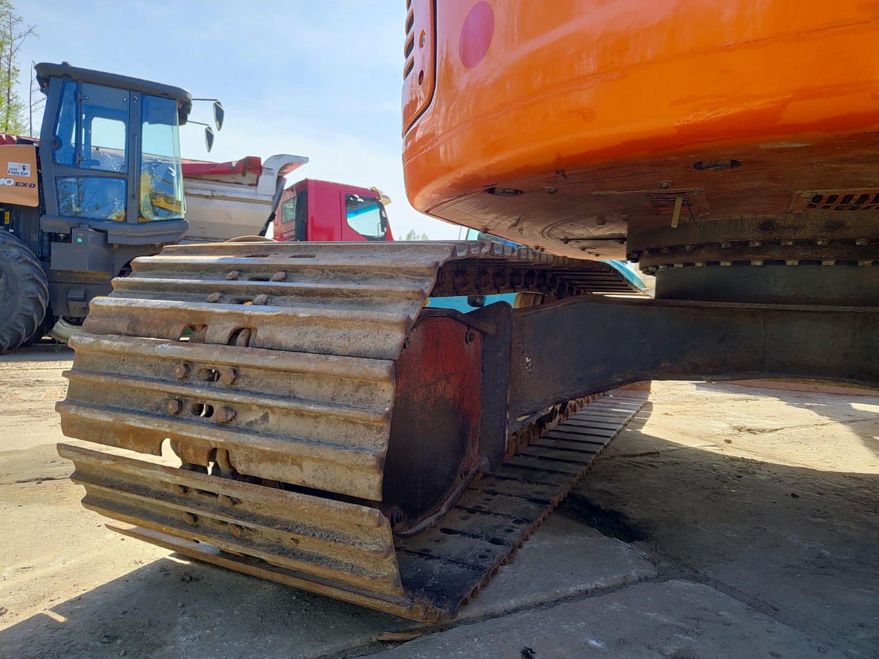 DOOSAN DX140LCR-3 - Máy xúc bánh xích: hình 4 DOOSAN DX140LCR-3 - Máy xúc bánh xích: hình 4