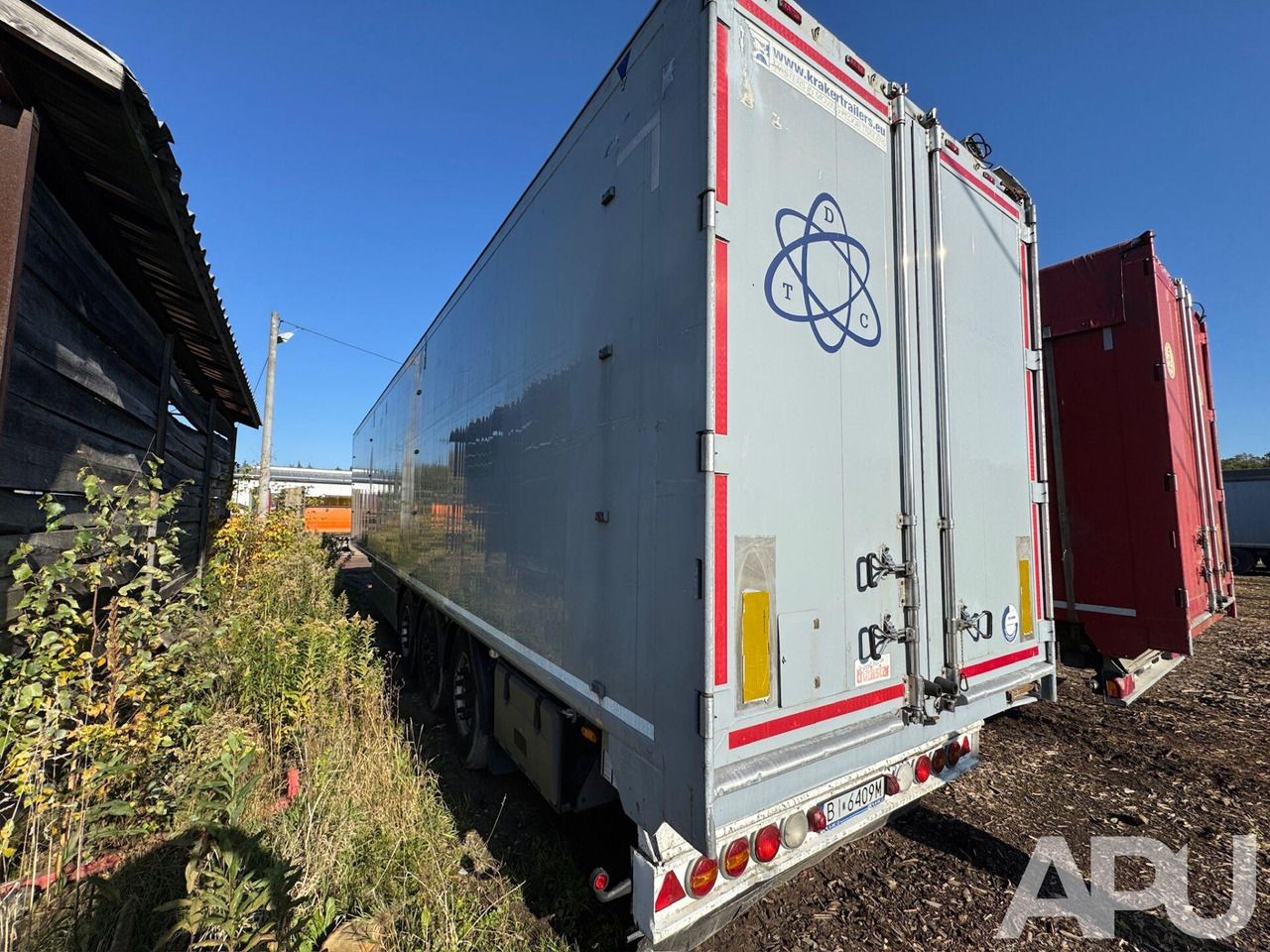 Kraker CF 500 SL - Sơ mi rơ moóc sàn đi bộ: hình 1 Kraker CF 500 SL - Sơ mi rơ moóc sàn đi bộ: hình 1