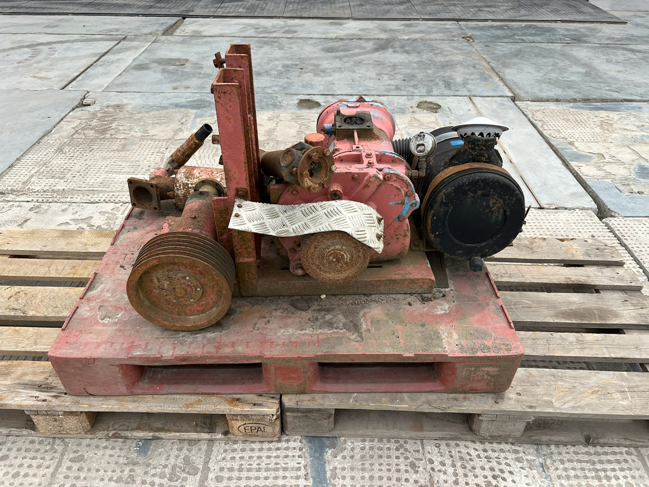 POMPA - Trang thiết bị xây dựng: hình 3 POMPA - Trang thiết bị xây dựng: hình 3