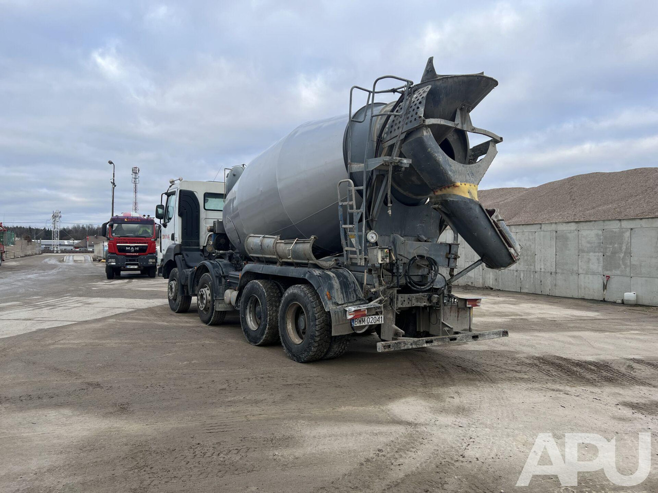 Renault Kerax 410 - Xe trộn bê tông: hình 3 Renault Kerax 410 - Xe trộn bê tông: hình 3