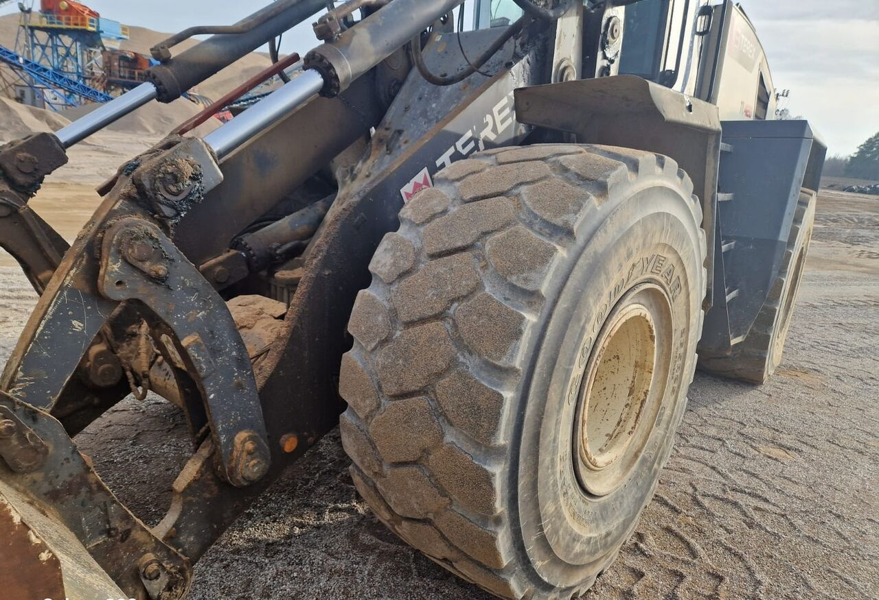 Terex TL420 - Máy xúc lật bánh lốp: hình 2 Terex TL420 - Máy xúc lật bánh lốp: hình 2