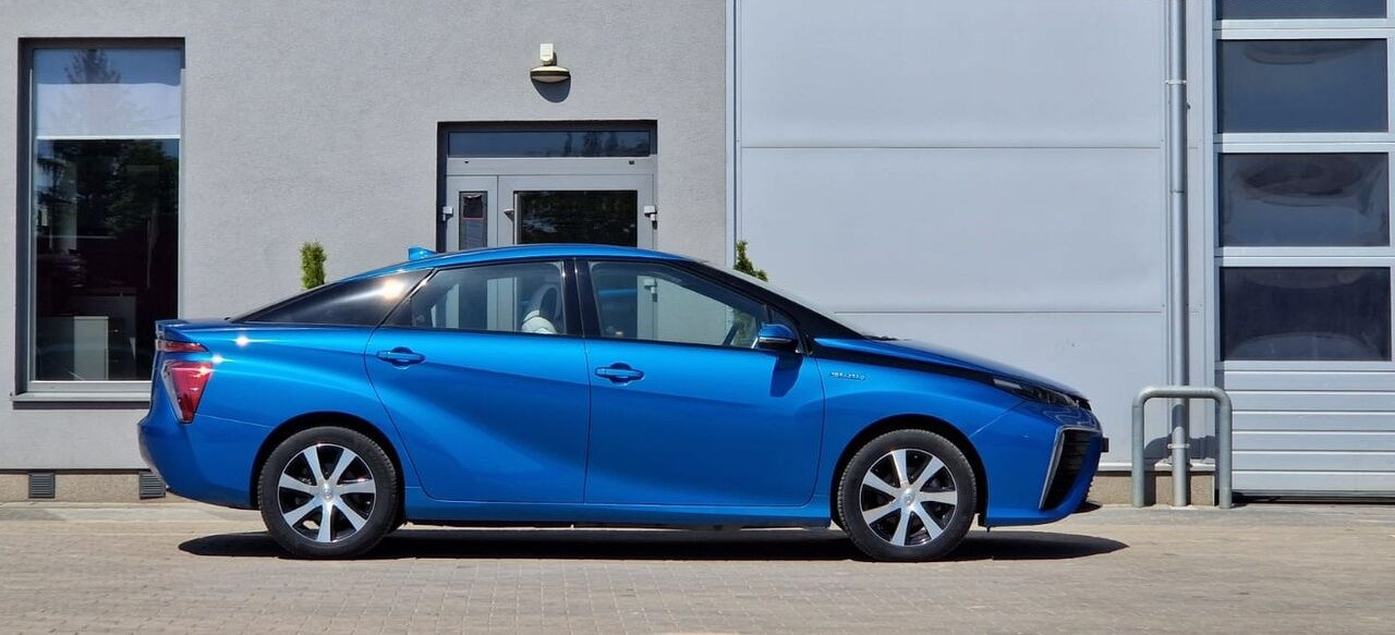 Toyota Mirai - Sedan: hình 4 Toyota Mirai - Sedan: hình 4