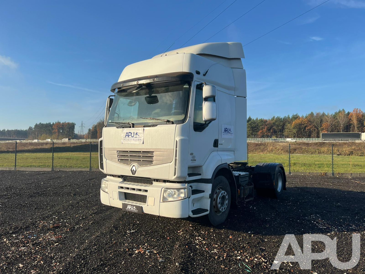 Renault Premium 460.19 T 4×2 - Xe đầu kéo: hình 1 Renault Premium 460.19 T 4×2 - Xe đầu kéo: hình 1