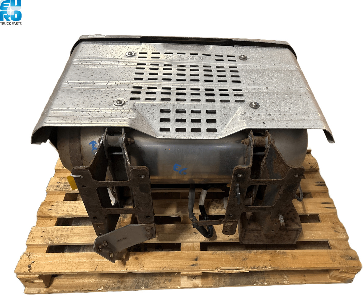 DAF LF45-55, E6 EXHAUST SILENCER USED + DEPOSIT 1708567U - Ống xả cho Xe tải: hình 2 DAF LF45-55, E6 EXHAUST SILENCER USED + DEPOSIT 1708567U - Ống xả cho Xe tải: hình 2