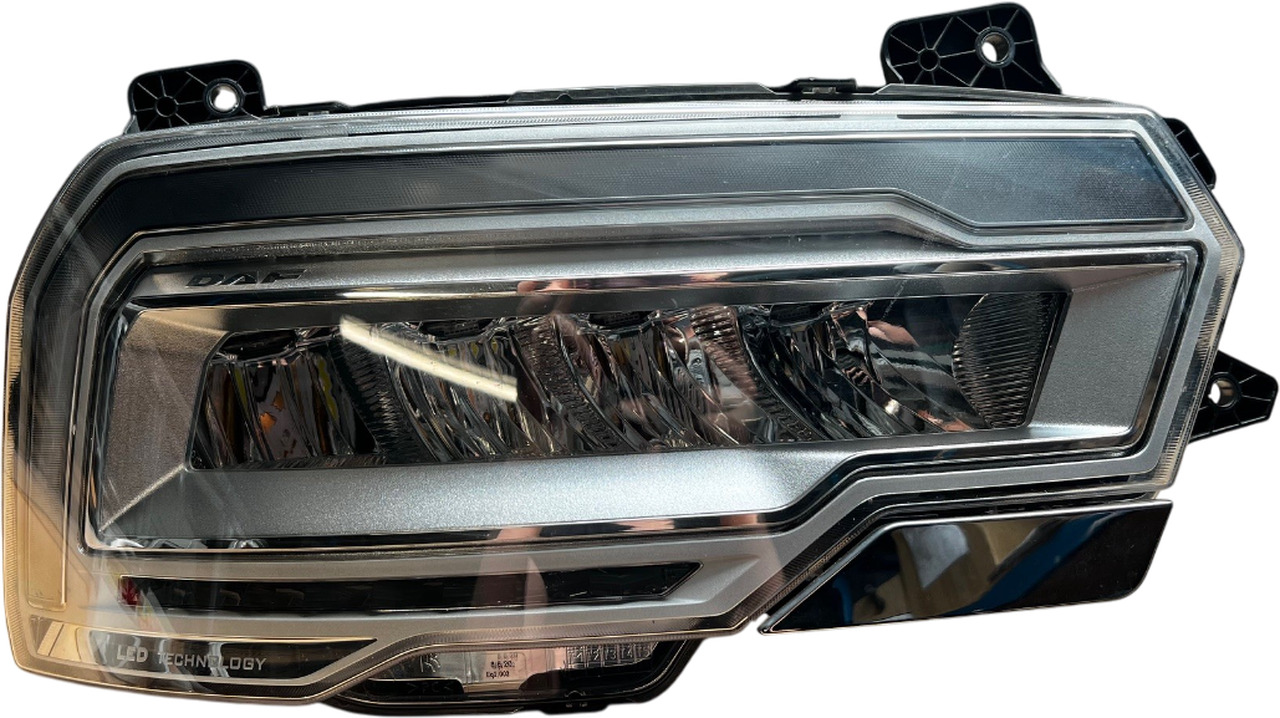 DAF XD XF XG LED KOPLAMP RH | GEBRUIKT | 2188931U - Đèn trước cho Xe tải: hình 1 DAF XD XF XG LED KOPLAMP RH | GEBRUIKT | 2188931U - Đèn trước cho Xe tải: hình 1