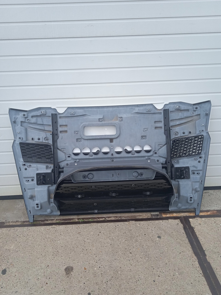 DAF XG, XG+, COMPLETE BOVEN GRILLE | GEBRUIKT | 000238 - Lưới tản nhiệt cho Xe tải: hình 2 DAF XG, XG+, COMPLETE BOVEN GRILLE | GEBRUIKT | 000238 - Lưới tản nhiệt cho Xe tải: hình 2