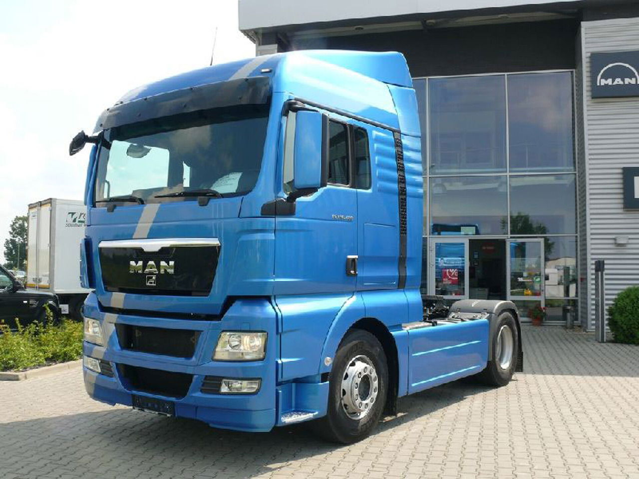 MAN TGA TGX ZIJSKIRT WB 3900MM EURO 3-5 PRIMER 000078A - Thân xe và ngoại thất cho Xe tải: hình 5 MAN TGA TGX ZIJSKIRT WB 3900MM EURO 3-5 PRIMER 000078A - Thân xe và ngoại thất cho Xe tải: hình 5