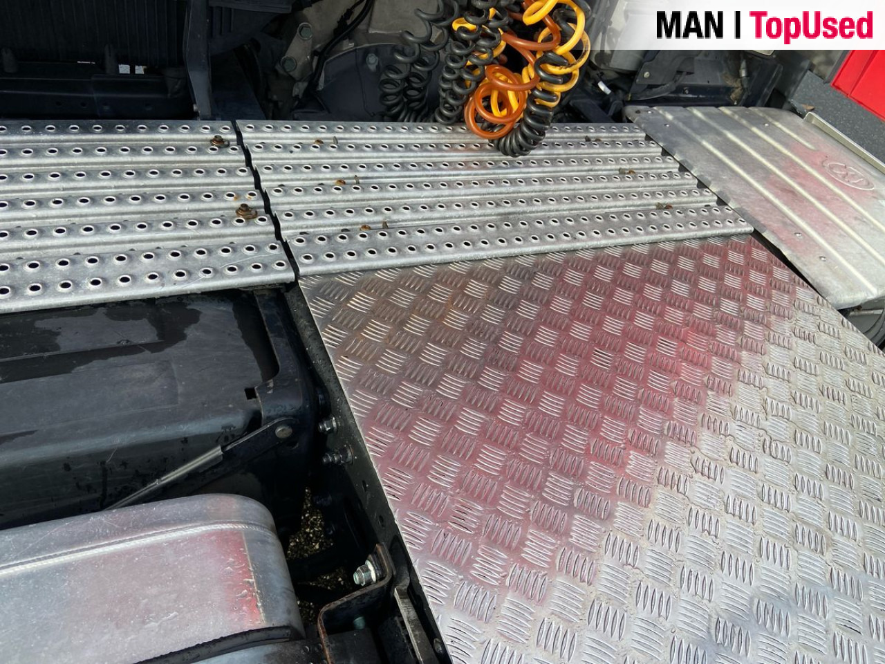 MAN TGX 18.460 4X2 BLS "ADR EX II / AT" - Xe đầu kéo: hình 4 MAN TGX 18.460 4X2 BLS "ADR EX II / AT" - Xe đầu kéo: hình 4