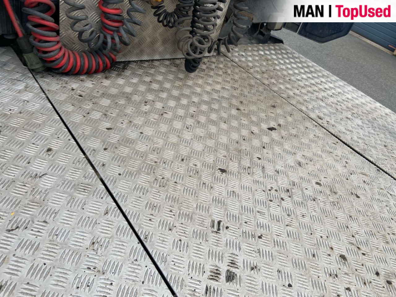 MAN TGX 28.510 6x2=2 BL SA "PTO" - Xe đầu kéo: hình 4 MAN TGX 28.510 6x2=2 BL SA "PTO" - Xe đầu kéo: hình 4