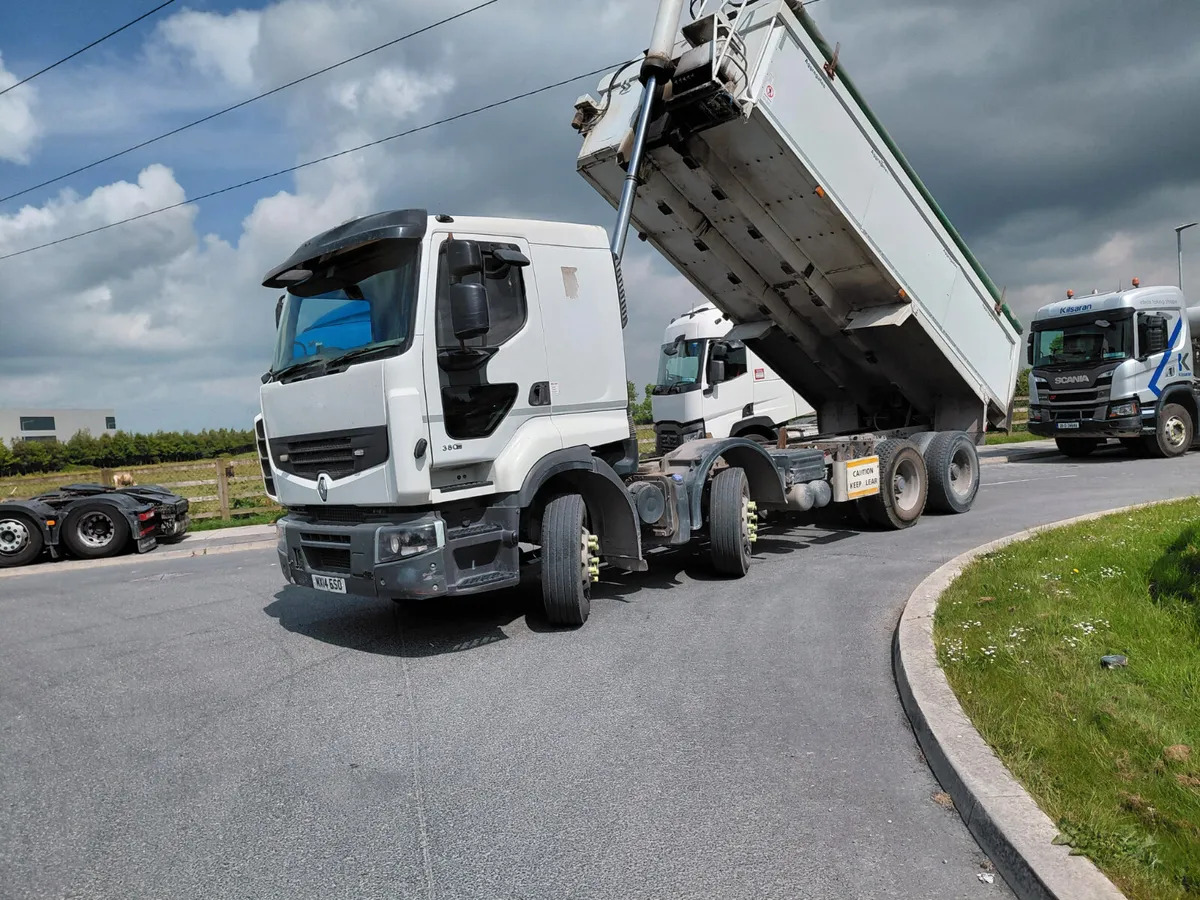 2014 Renault Premium Lander - Xe ben: hình 2 2014 Renault Premium Lander - Xe ben: hình 2