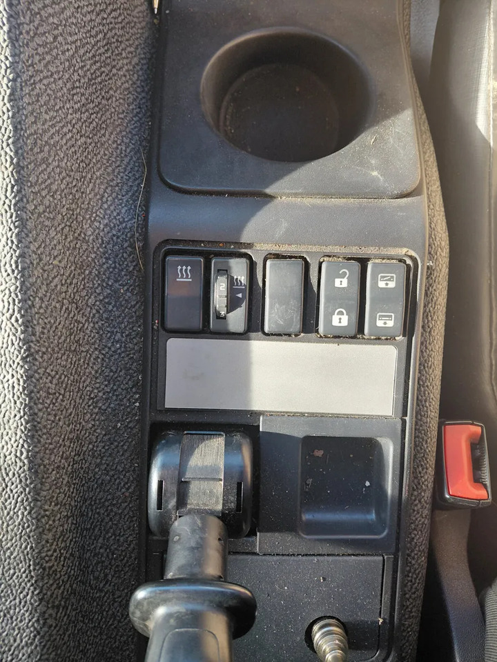 Xe tải thùng mui bạt 2020 Renault D Wide 26 Tonner 6×2: hình 17