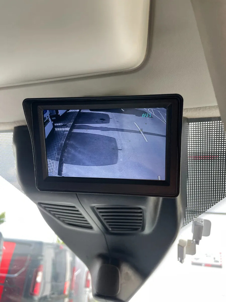 2021 Low Mileage Ford Transit 350L Trend - Xe van chở hàng: hình 2 2021 Low Mileage Ford Transit 350L Trend - Xe van chở hàng: hình 2