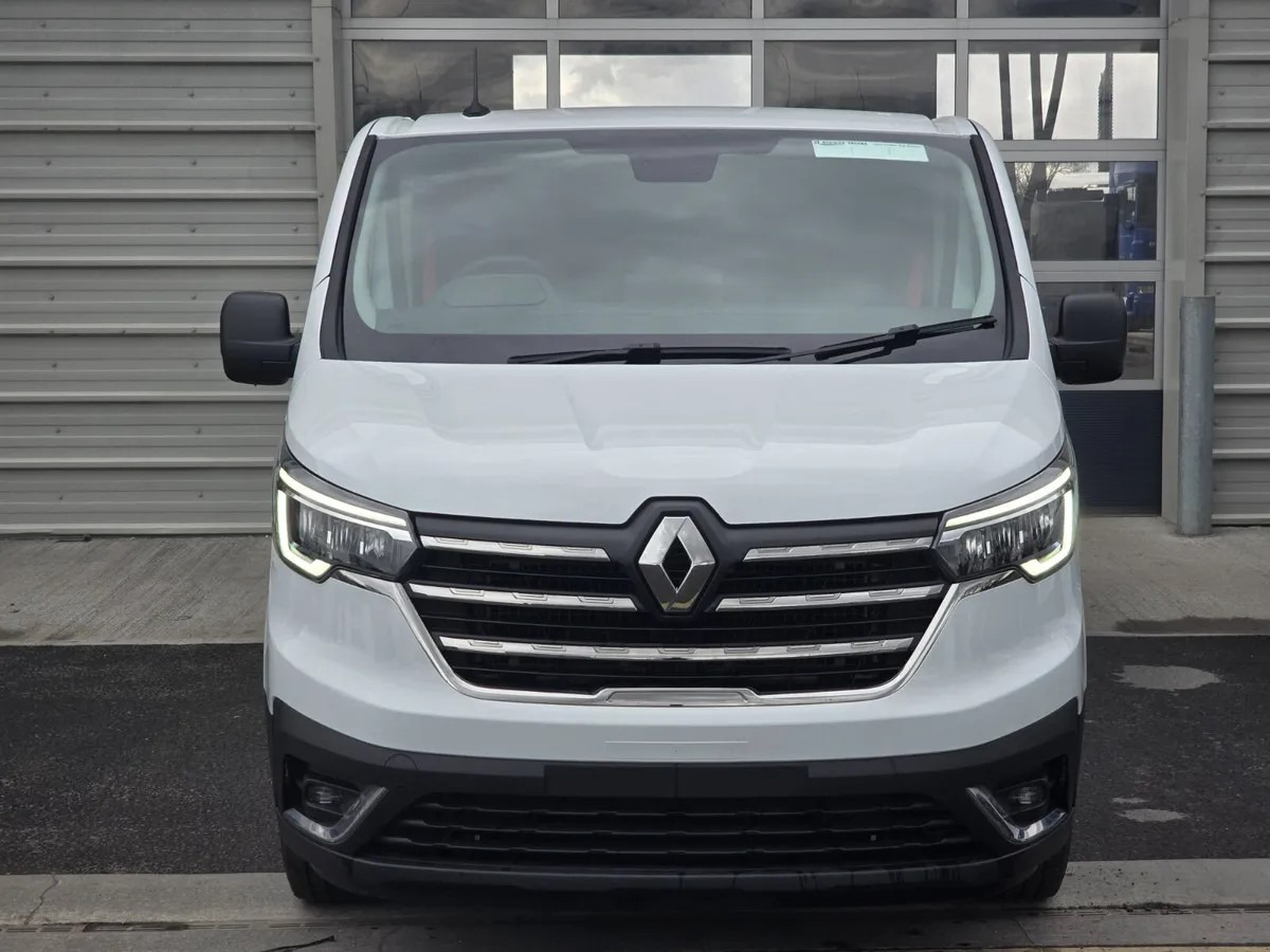 2025 Renault Trafic E-Tech Crew Cab - Xe tải van: hình 5 2025 Renault Trafic E-Tech Crew Cab - Xe tải van: hình 5
