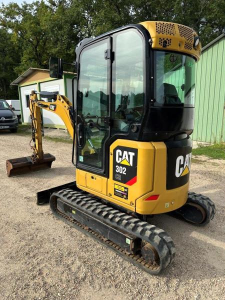 Caterpillar 302 CR - Máy xúc mini: hình 2 Caterpillar 302 CR - Máy xúc mini: hình 2
