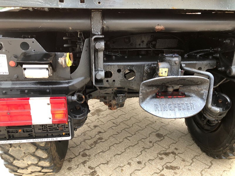 Xe tải thùng lửng/ Phẳng, Tiện ích/ Xe đặc dụng Mercedes-Benz Unimog U400: hình 6