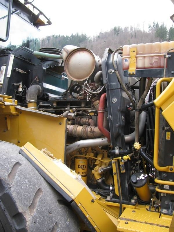 Máy xúc lật bánh lốp CAT 966K Top stanje: hình 13