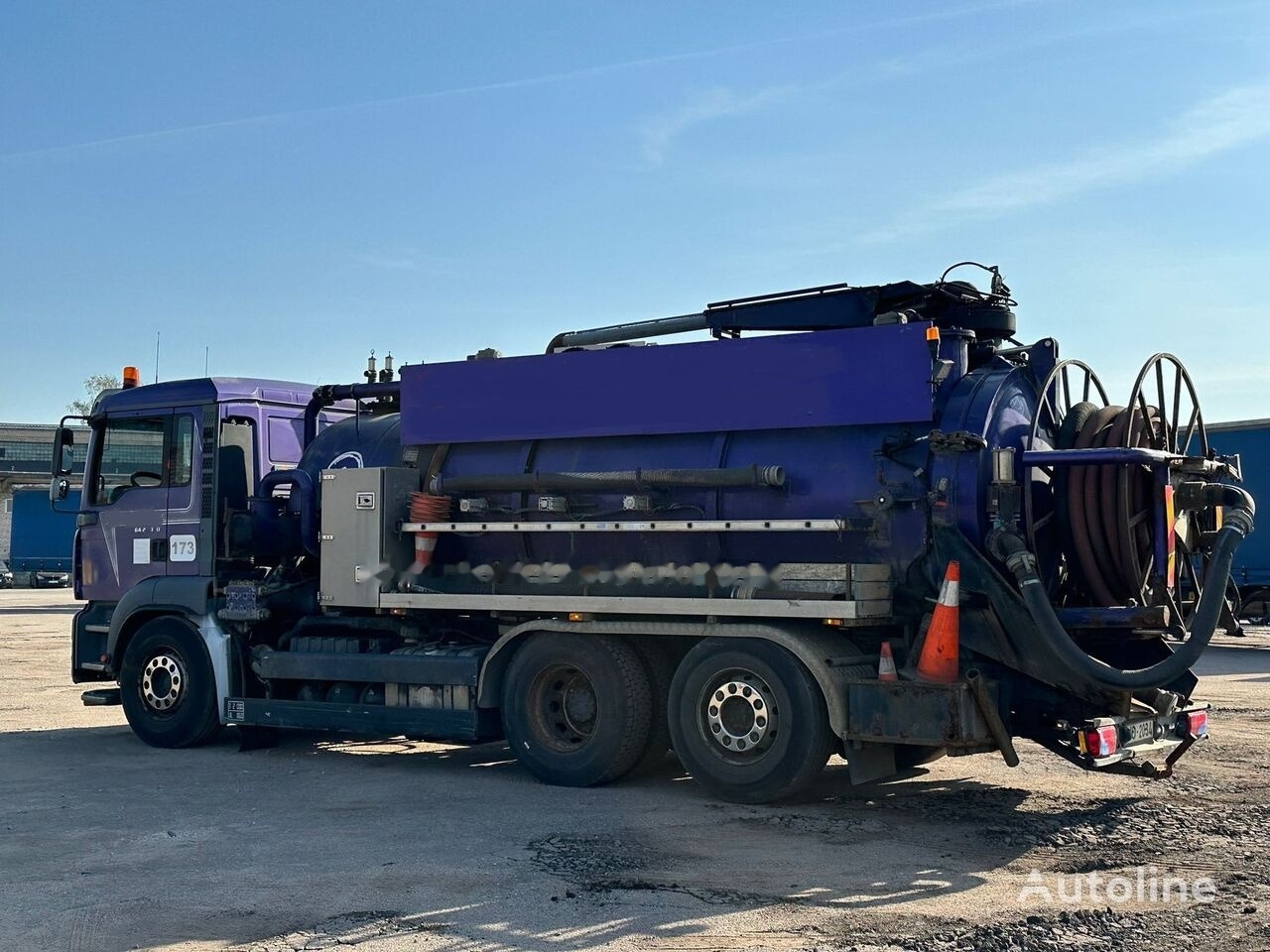 MAN TGA 26.360 - Xe tải chân không: hình 3 MAN TGA 26.360 - Xe tải chân không: hình 3