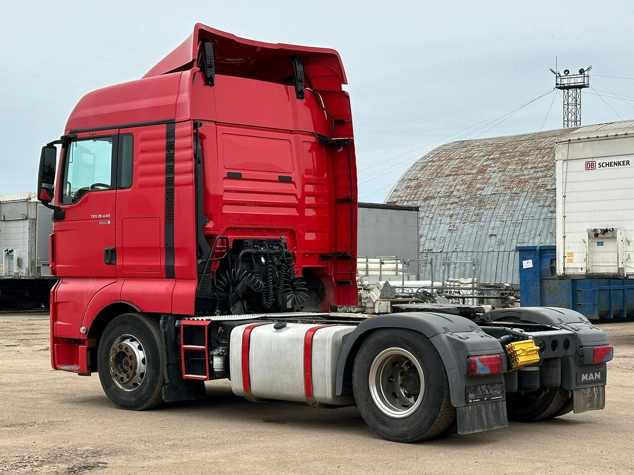 MAN TGX 18.440 - Xe đầu kéo: hình 4 MAN TGX 18.440 - Xe đầu kéo: hình 4