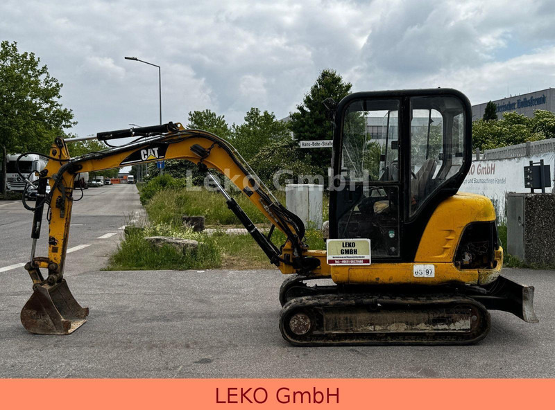 Caterpillar 302,5 - Máy xúc mini: hình 4 Caterpillar 302,5 - Máy xúc mini: hình 4