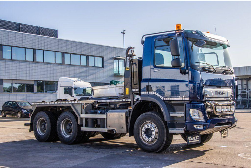 DAF CF 450 - Xe tải nâng móc: hình 3 DAF CF 450 - Xe tải nâng móc: hình 3