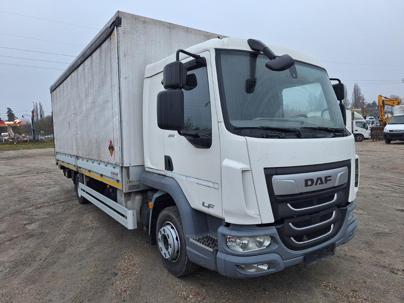 DAF LF 210 - Pritsche + Plane + DHollandia LBW 1000 kg - Xe tải hộp: hình 1 DAF LF 210 - Pritsche + Plane + DHollandia LBW 1000 kg - Xe tải hộp: hình 1