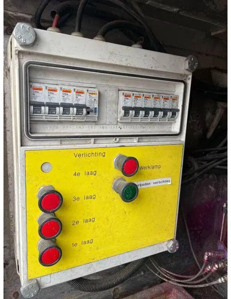 Cho thuê DAF XF 460 - Animal transporter DAF XF 460 - Animal transporter: hình 17 Cho thuê DAF XF 460 - Animal transporter DAF XF 460 - Animal transporter: hình 17