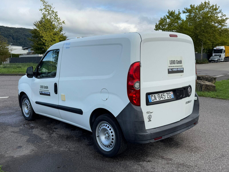Fiat Doblò 1,3 - Xe van đông lạnh: hình 5 Fiat Doblò 1,3 - Xe van đông lạnh: hình 5