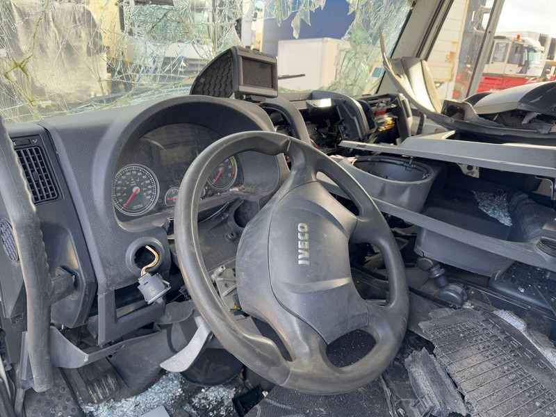 Xe tải hộp Iveco 100 E 18 nur für Teile: hình 11