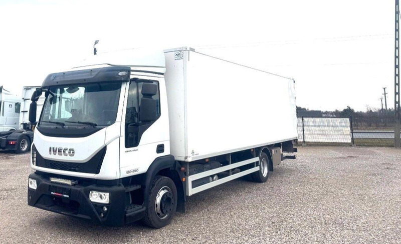 Iveco 120-250 EUROCARGO Koffer + Tail Lift - Xe tải hộp: hình 1 Iveco 120-250 EUROCARGO Koffer + Tail Lift - Xe tải hộp: hình 1