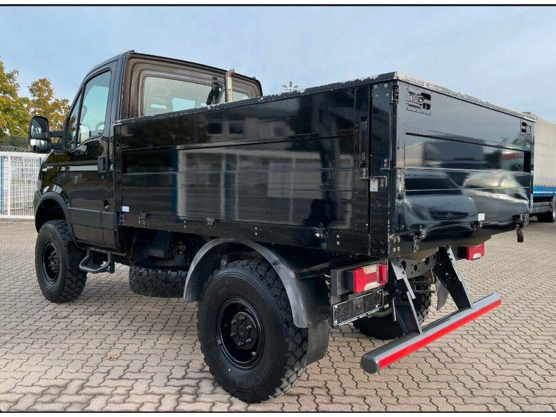 Iveco 35S17 W 4x4 Flatbed - Xe tải nhỏ phẳng: hình 5 Iveco 35S17 W 4x4 Flatbed - Xe tải nhỏ phẳng: hình 5