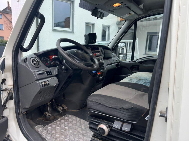 Iveco 70C17 3 way tipper - Xe ben: hình 5 Iveco 70C17 3 way tipper - Xe ben: hình 5