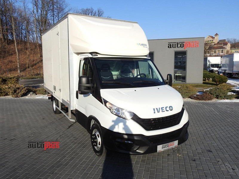 Iveco DAILY 35C16 KONTENER WINDA 8 PALET TEMPOMAT BLIŹNIACZE KOŁA KLIM - Xe tải nhỏ thùng kín: hình 1 Iveco DAILY 35C16 KONTENER WINDA 8 PALET TEMPOMAT BLIŹNIACZE KOŁA KLIM - Xe tải nhỏ thùng kín: hình 1