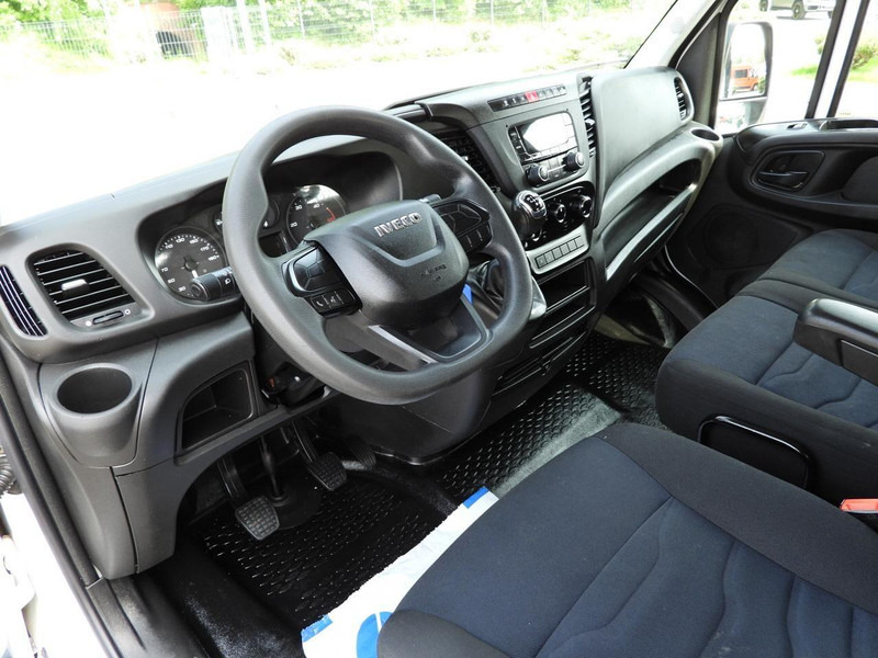 Iveco DAILY 35S12 SKRZYNIA PODWÓJNA KABINA DOKA 7 MIEJSC KLIMATYZACJA - Xe tải nhỏ phẳng: hình 2 Iveco DAILY 35S12 SKRZYNIA PODWÓJNA KABINA DOKA 7 MIEJSC KLIMATYZACJA - Xe tải nhỏ phẳng: hình 2