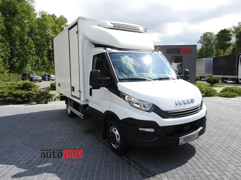 Iveco DAILY 50C15 CHŁODNIA KONTENER -5*C ZASILANIE 230V KLIMATYZACJA B - Xe van đông lạnh: hình 1 Iveco DAILY 50C15 CHŁODNIA KONTENER -5*C ZASILANIE 230V KLIMATYZACJA B - Xe van đông lạnh: hình 1