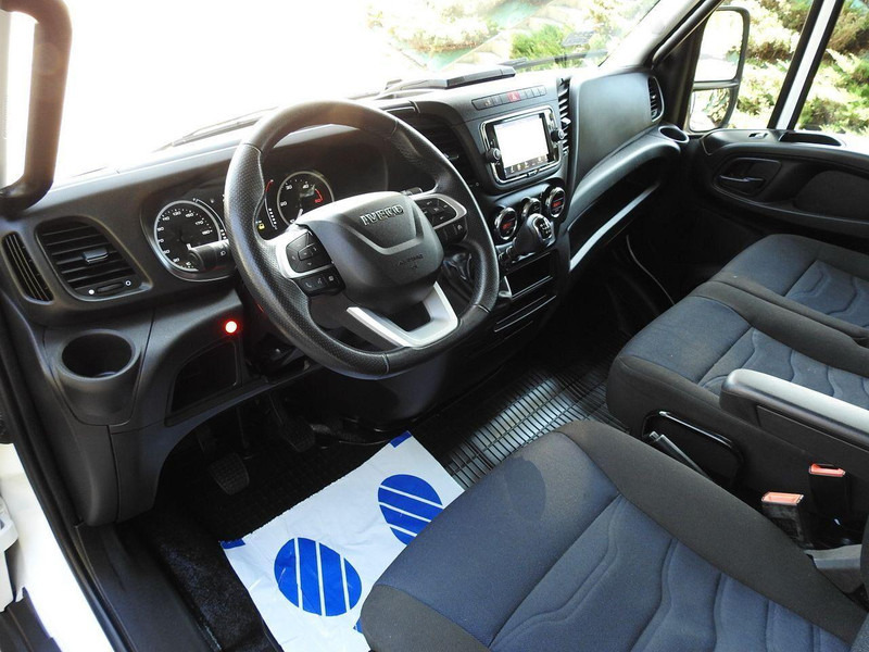 Iveco DAILY 50C18 PLANDEKA WINDA 10 PALET WEBASTO TEMPOMAT NAWIGACJA K - Xe van thùng mui bạt: hình 2 Iveco DAILY 50C18 PLANDEKA WINDA 10 PALET WEBASTO TEMPOMAT NAWIGACJA K - Xe van thùng mui bạt: hình 2