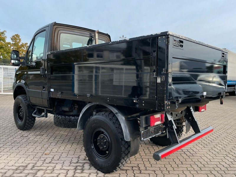 Iveco Daily 35S17 Flatbed 4x4 - Xe tải nhỏ phẳng: hình 5 Iveco Daily 35S17 Flatbed 4x4 - Xe tải nhỏ phẳng: hình 5
